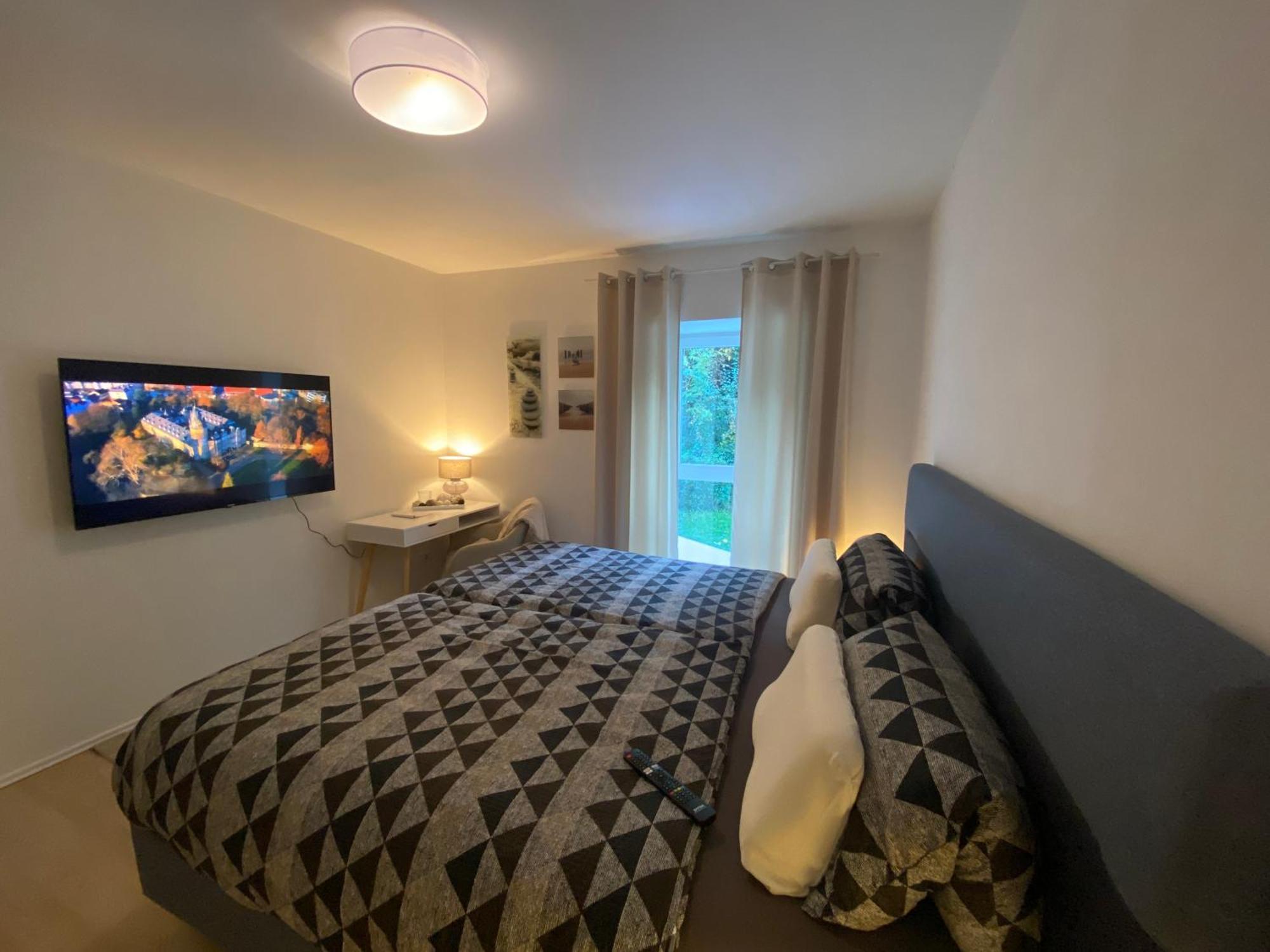 Sleep Well Apartments Detmold - Tempur Beds- Neu - Top Lage - Free Parking - Wifi Zewnętrze zdjęcie